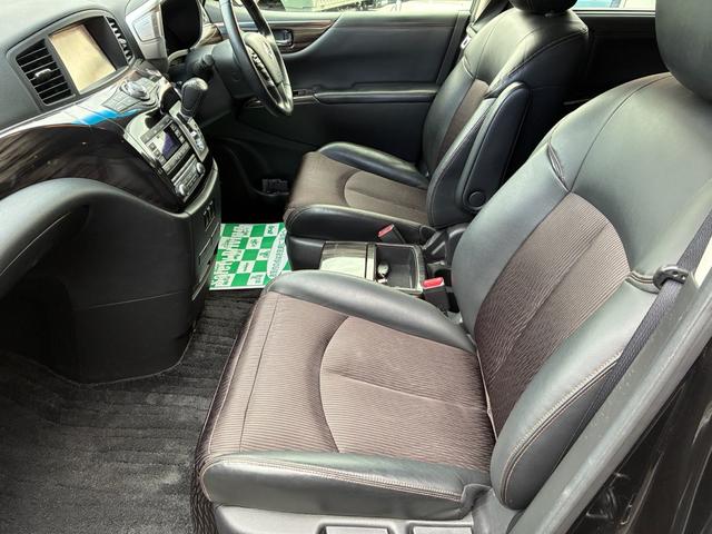 エルグランド ３５０ハイウェイスター　本革Ｓ　　ナビＴＶ　　両側パワスライドドア　後席モニター（15枚目）