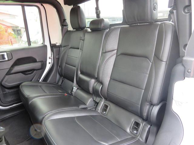 3.6WD オーバーランド 自社輸入車輌 レザーPKG アドバンスセーフティーグループ(16枚目)