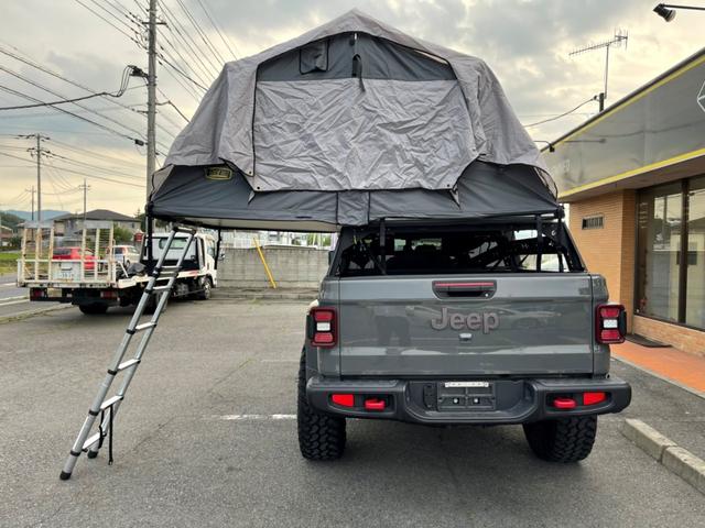 3.6ルビコン 4WD 自社輸入車輌 コールドウェザー ライティング METHOD17INC 305 NVTitanium TRAILGRAPPLER37INC SMITTYBILT ルーフトップテント キャンピング(17枚目)