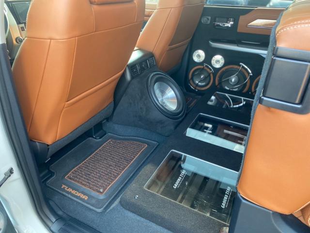 1794エディション 新車並行 エアサス オーディオシステムフルデッドニング 電動サイドステップ ベッドフルデッドニング アンプ ウーハー レグザーニ26インチ カロッツェリアナビフルセグTV(28枚目)