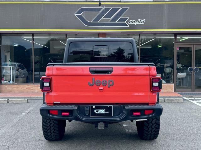 ジープその他 　自社輸入車輌　レザーＰＫＧ　エレクトリック　コールドウェザー　ライトグループ　ＲＥＡＤＹ　ＬＩＦＴ　ＴｒａｉｌＧｒａｐｐｌｅｒ　ＭＥＴＨＯＤ　３０５　ＮＶＢｒｏｎｚｒｅ　ｎ－ｆａｂステップ（6枚目）