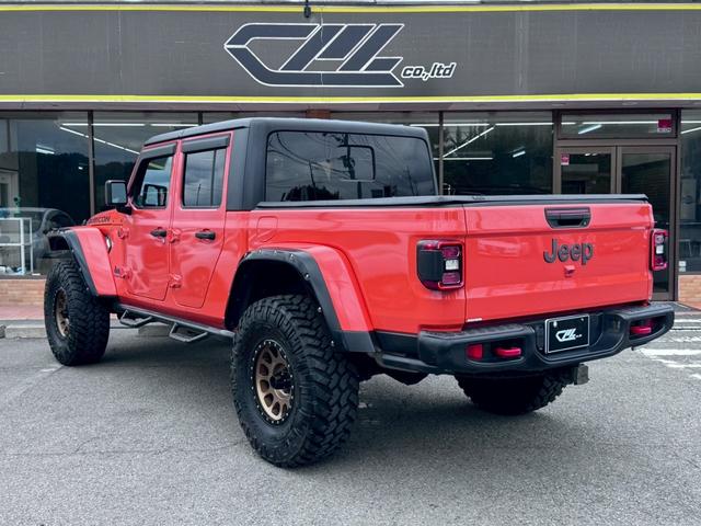 ジープその他 　自社輸入車輌　レザーＰＫＧ　エレクトリック　コールドウェザー　ライトグループ　ＲＥＡＤＹ　ＬＩＦＴ　ＴｒａｉｌＧｒａｐｐｌｅｒ　ＭＥＴＨＯＤ　３０５　ＮＶＢｒｏｎｚｒｅ　ｎ－ｆａｂステップ（7枚目）