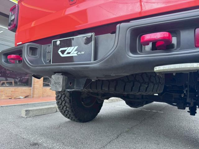 ジープその他 　自社輸入車輌　レザーＰＫＧ　エレクトリック　コールドウェザー　ライトグループ　ＲＥＡＤＹ　ＬＩＦＴ　ＴｒａｉｌＧｒａｐｐｌｅｒ　ＭＥＴＨＯＤ　３０５　ＮＶＢｒｏｎｚｒｅ　ｎ－ｆａｂステップ（34枚目）