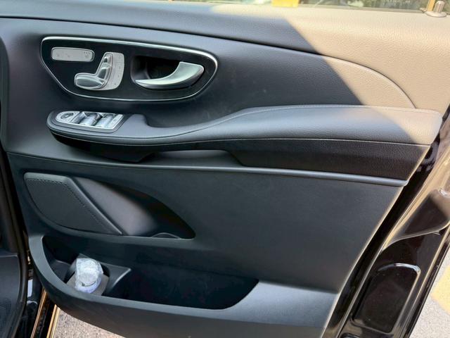 Ｖクラス Ｖ２２０ｄ　アバンギャルド　ＡＭＧラインパッケージ（18枚目）