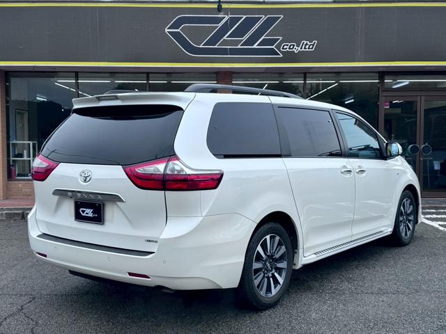 シエナ リミテッド 3.5V6リミテッド 4WD 2018yモデル サンルーフ レザーシート シートヒーター オットマンシート セーフティセンス パワーバックドア サイドステップ(4枚目)