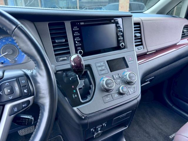 シエナ リミテッド 3.5V6リミテッド 4WD 2018yモデル サンルーフ レザーシート シートヒーター オットマンシート セーフティセンス パワーバックドア サイドステップ(9枚目)