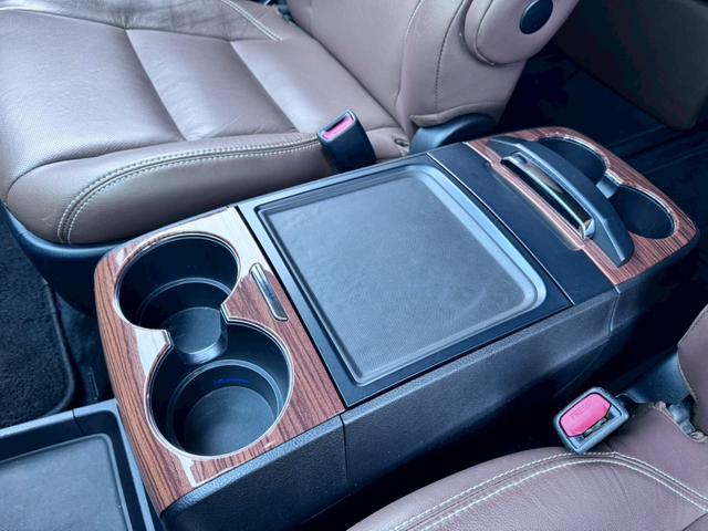 シエナ リミテッド 3.5V6リミテッド 4WD 2018yモデル サンルーフ レザーシート シートヒーター オットマンシート セーフティセンス パワーバックドア サイドステップ(13枚目)