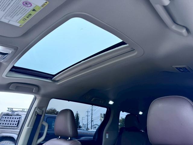 シエナ リミテッド 3.5V6リミテッド 4WD 2018yモデル サンルーフ レザーシート シートヒーター オットマンシート セーフティセンス パワーバックドア サイドステップ(16枚目)