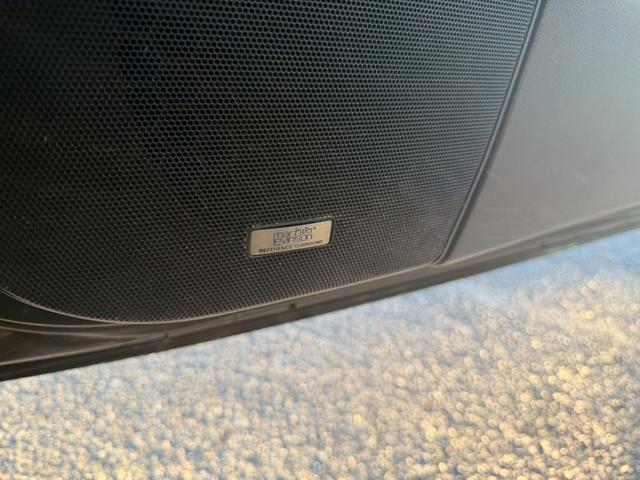 ＬＸ ＬＸ５７０　ＬＸ５７０　リアシートエンターテインメントシステム　マークレビンソンリファレンスサラウンドシステム　セーフティシステムプラス　ダークブラウン縞杢インパネ　１０本スポーク切削光輝２１インチ（15枚目）