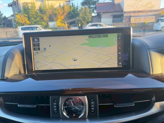 ＬＸ ＬＸ５７０　ＬＸ５７０　リアシートエンターテインメントシステム　マークレビンソンリファレンスサラウンドシステム　セーフティシステムプラス　ダークブラウン縞杢インパネ　１０本スポーク切削光輝２１インチ（16枚目）