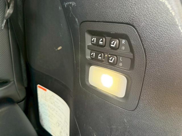 ＬＸ ＬＸ５７０　ＬＸ５７０　リアシートエンターテインメントシステム　マークレビンソンリファレンスサラウンドシステム　セーフティシステムプラス　ダークブラウン縞杢インパネ　１０本スポーク切削光輝２１インチ（26枚目）