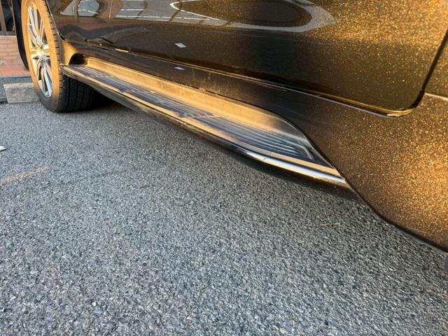 ＬＸ ＬＸ５７０　ＬＸ５７０　リアシートエンターテインメントシステム　マークレビンソンリファレンスサラウンドシステム　セーフティシステムプラス　ダークブラウン縞杢インパネ　１０本スポーク切削光輝２１インチ（32枚目）