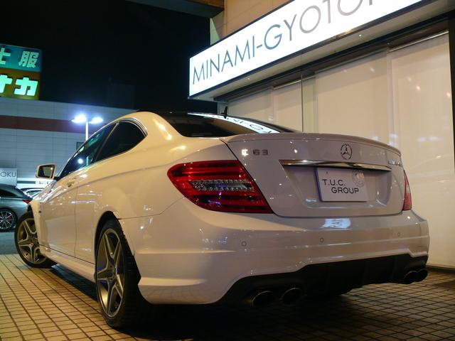 C63AMGクーペ 正規D車 1オナ Pスタ 黒革 2年保証(5枚目)