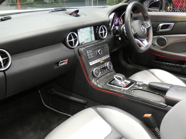 ＳＬＣ ＳＬＣ４３　レッドアートエディション　レーダーセーフティＰＫＧ　１オーナー　特別仕様車　ＡＭＧエアロ／１８ＡＷ　専用エクステリア／インテリア　ナッパ革／ヒーター／エアスカーフ　ナビＴＶ　Ｂカメラ　ハーマンカードン　キーレスゴー　２年保証付（8枚目）
