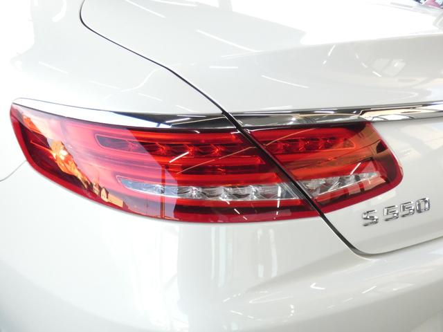 Ｓクラス Ｓ５５０　クーペ　ＡＭＧライン　レーダーＰＫＧ　ナッパ革／ベンチレーター／マッサージ　ガラスルーフ　ナビＴＶ　３６０度カメラ　ブルメスター　ヘッドアップＤ　ＡＭＧエアロ／２０ＡＷ　エアバランスＰ　自動トランク　ＬＥＤライト　２年保証（39枚目）