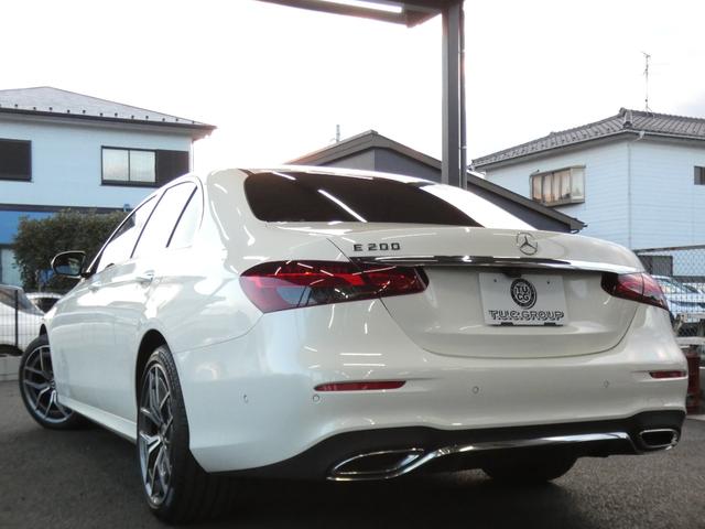 Ｅクラス Ｅ２００　スポーツ　ＡＭＧラインインテリア／ＥＸＣ－Ｐ　後期型　１オーナー　ＢＳＧ搭載　ＡＭＧエアロ／１９ＡＷ　ナッパ革／前後ヒーター　ＭＢＵＸナビ　地デジ　３６０度カメラ　Ａカープレイ　ブルメスター　ＨＵＤ　２年保証付（3枚目）
