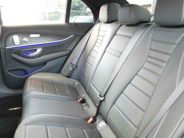 Ｅクラス Ｅ２００　スポーツ　ＡＭＧラインインテリア／ＥＸＣ－Ｐ　後期型　１オーナー　ＢＳＧ搭載　ＡＭＧエアロ／１９ＡＷ　ナッパ革／前後ヒーター　ＭＢＵＸナビ　地デジ　３６０度カメラ　Ａカープレイ　ブルメスター　ＨＵＤ　２年保証付（12枚目）