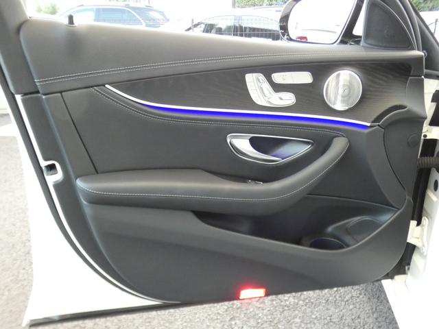 Ｅクラス Ｅ２００　スポーツ　ＡＭＧラインインテリア／ＥＸＣ－Ｐ　後期型　１オーナー　ＢＳＧ搭載　ＡＭＧエアロ／１９ＡＷ　ナッパ革／前後ヒーター　ＭＢＵＸナビ　地デジ　３６０度カメラ　Ａカープレイ　ブルメスター　ＨＵＤ　２年保証付（26枚目）