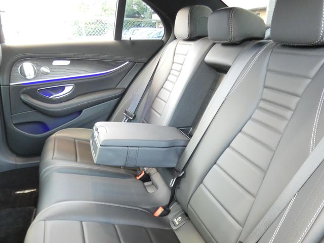 Ｅクラス Ｅ２００　スポーツ　ＡＭＧラインインテリア／ＥＸＣ－Ｐ　後期型　１オーナー　ＢＳＧ搭載　ＡＭＧエアロ／１９ＡＷ　ナッパ革／前後ヒーター　ＭＢＵＸナビ　地デジ　３６０度カメラ　Ａカープレイ　ブルメスター　ＨＵＤ　２年保証付（31枚目）