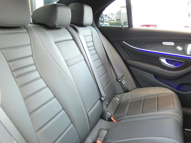 Ｅクラス Ｅ２００　スポーツ　ＡＭＧラインインテリア／ＥＸＣ－Ｐ　後期型　１オーナー　ＢＳＧ搭載　ＡＭＧエアロ／１９ＡＷ　ナッパ革／前後ヒーター　ＭＢＵＸナビ　地デジ　３６０度カメラ　Ａカープレイ　ブルメスター　ＨＵＤ　２年保証付（33枚目）