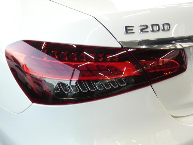 Ｅクラス Ｅ２００　スポーツ　ＡＭＧラインインテリア／ＥＸＣ－Ｐ　後期型　１オーナー　ＢＳＧ搭載　ＡＭＧエアロ／１９ＡＷ　ナッパ革／前後ヒーター　ＭＢＵＸナビ　地デジ　３６０度カメラ　Ａカープレイ　ブルメスター　ＨＵＤ　２年保証付（39枚目）