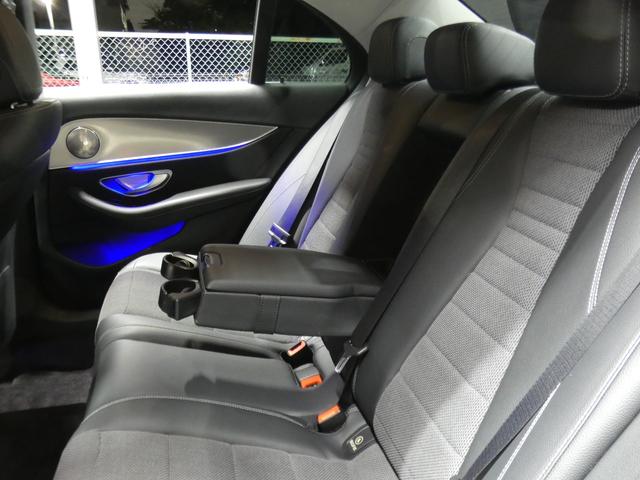 Ｅクラス Ｅ２００　４マチック　アバンギャルド　レーダーセーフティＰＫＧ　パナメリカーナグリル　黒半革シート／ヒーター　ナビ　地デジ　３６０度カメラ　Ａカープレイ　パドルシフト　ダイナミックセレクト　キーレスゴー　前後ドラレコ　ＰＴＳ　２年保証付（33枚目）