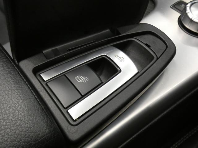 SLK SLK200ブルーエフィシェンシー スポーツ 黒本革シート/ヒーター/エアスカーフ WORK17インチAW 純正HDDナビ 地デジ バックカメラ 純正ドラレコ パドルシフト アテンションアシスト クルーズコントロール キセノンライト 2年保証付(11枚目)