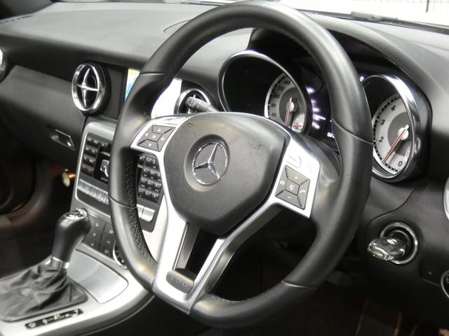 SLK SLK200ブルーエフィシェンシー スポーツ 黒本革シート/ヒーター/エアスカーフ WORK17インチAW 純正HDDナビ 地デジ バックカメラ 純正ドラレコ パドルシフト アテンションアシスト クルーズコントロール キセノンライト 2年保証付(29枚目)