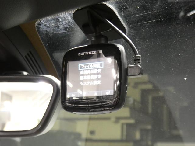 SLK SLK200ブルーエフィシェンシー トレンド REMUSマフラー トランクスポイラー レッドキャリパー 黒本革シート/ヒーター/エアスカーフ 純正HDDナビ 地デジ パドルシフト ドラレコ GPSレーダー キセノンライト/オートHB 2年保証付(15枚目)