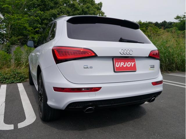 Ｑ５ ２．０ＴＦＳＩクワトロＳラインコンペティションプラス　１５０台特別仕様車　２０００ｃｃターボ　専用色スズカグレー　アダプティブクルーズ　ブラックスタイリングＰＫＧ　２０インチＡＷ　パドルシフト　ナビ　バック、サイドカメラ　地デジＴＶ　記録簿　スペアキー（8枚目）