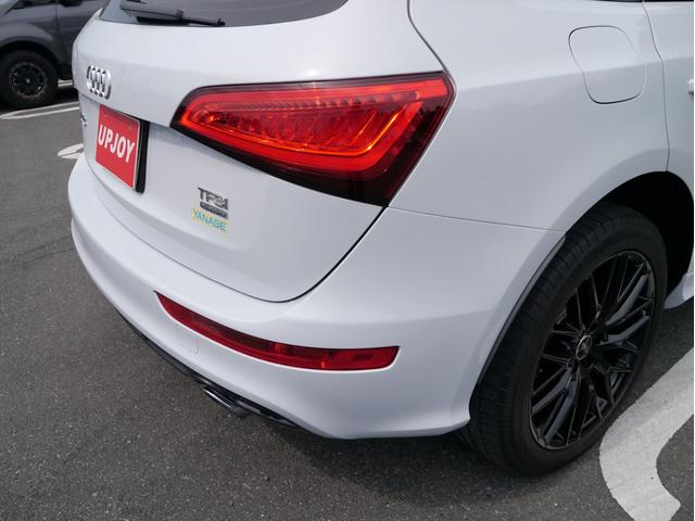 Ｑ５ ２．０ＴＦＳＩクワトロＳラインコンペティションプラス　１５０台特別仕様車　２０００ｃｃターボ　専用色スズカグレー　アダプティブクルーズ　ブラックスタイリングＰＫＧ　２０インチＡＷ　パドルシフト　ナビ　バック、サイドカメラ　地デジＴＶ　記録簿　スペアキー（30枚目）