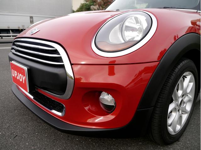 MINI ワン ワン 6速マニュアル車 ブレイジングレッドメタリック アイドリングストップ 記録簿 スペアキー(16枚目)