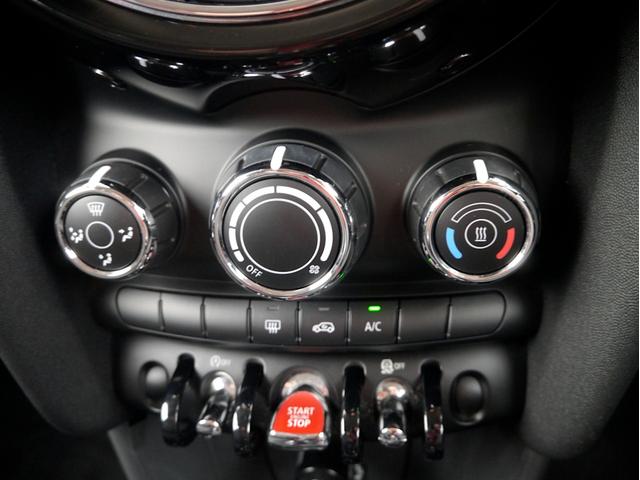 MINI ワン ワン 6速マニュアル車 ブレイジングレッドメタリック アイドリングストップ 記録簿 スペアキー(55枚目)