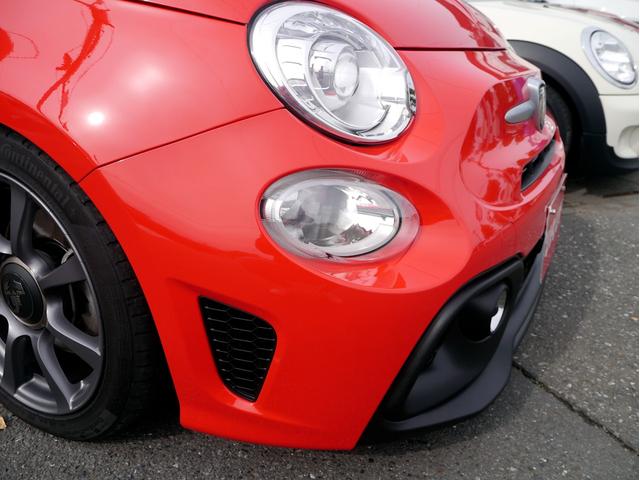 アバルト５９５ ベースグレード　１オーナー車　１４００ｃｃターボ　５速マニュアル　Ｌａｒｇｕｓ製車高調スペックＳ　調整式スタビリンク　車高調レンチ　レコードモンツァマフラー　スペアキー（12枚目）