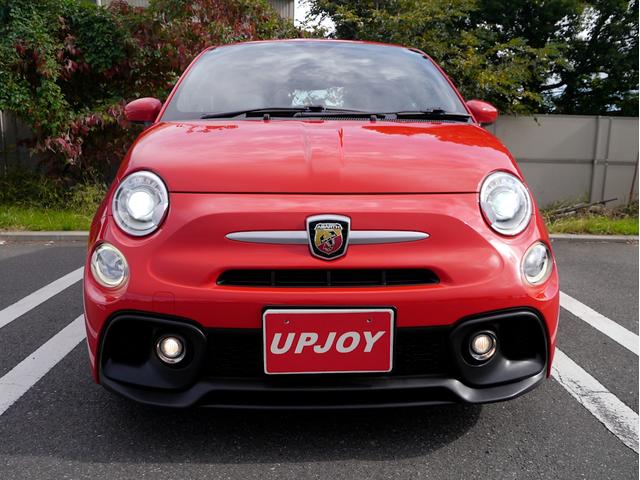 アバルト５９５ ベースグレード　１オーナー車　１４００ｃｃターボ　５速マニュアル　Ｌａｒｇｕｓ製車高調スペックＳ　調整式スタビリンク　車高調レンチ　レコードモンツァマフラー　スペアキー（22枚目）