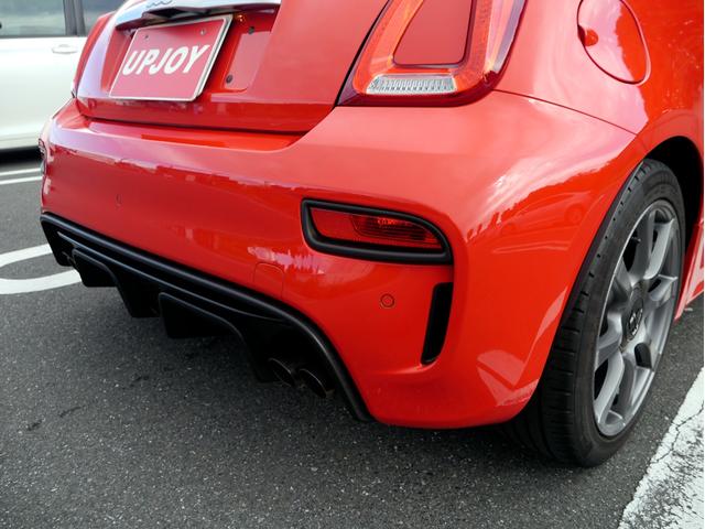 アバルト５９５ ベースグレード　１オーナー車　１４００ｃｃターボ　５速マニュアル　Ｌａｒｇｕｓ製車高調スペックＳ　調整式スタビリンク　車高調レンチ　レコードモンツァマフラー　スペアキー（30枚目）