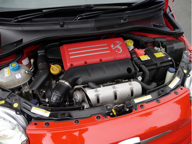 アバルト５９５ ベースグレード　１オーナー車　１４００ｃｃターボ　５速マニュアル　Ｌａｒｇｕｓ製車高調スペックＳ　調整式スタビリンク　車高調レンチ　レコードモンツァマフラー　スペアキー（43枚目）