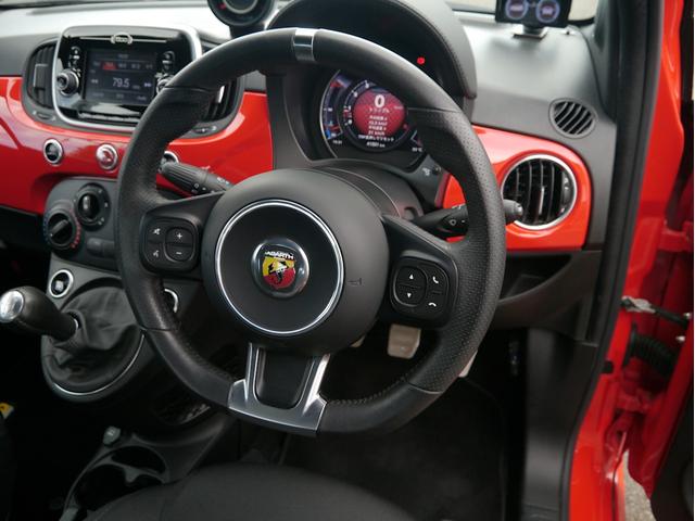 アバルト５９５ ベースグレード　１オーナー車　１４００ｃｃターボ　５速マニュアル　Ｌａｒｇｕｓ製車高調スペックＳ　調整式スタビリンク　車高調レンチ　レコードモンツァマフラー　スペアキー（45枚目）