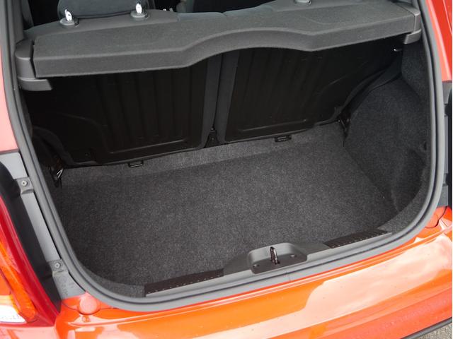 アバルト５９５ ベースグレード　１オーナー車　１４００ｃｃターボ　５速マニュアル　Ｌａｒｇｕｓ製車高調スペックＳ　調整式スタビリンク　車高調レンチ　レコードモンツァマフラー　スペアキー（78枚目）