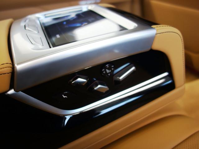 750Li インディビジュアルエディション ブラウンレザー(17枚目)