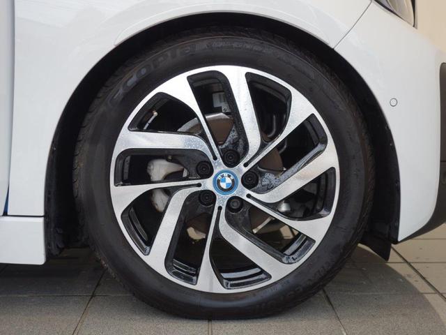 スイート レンジ・エクステンダー装備車 パーキングパッケージ アクテイブクルーズコントロール リヤビューカメラ パークディスタンスコントロール コンフォートアクセス ドライバーアシストプラス 19インチタービンスタイリング(6枚目)
