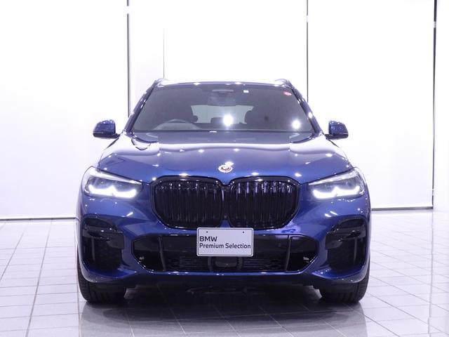 ｘＤｒｉｖｅ　４０ｄ　Ｍスポーツ　２０インチライトアロイホイール　ブラックメリノレザー　パノラマガラスサンルーフ　ヘッドアップディスプレイ　ハーマンカードンサラウンドシステム　アクティブクルーズコントロール　ソフトクローズドア(35枚目)