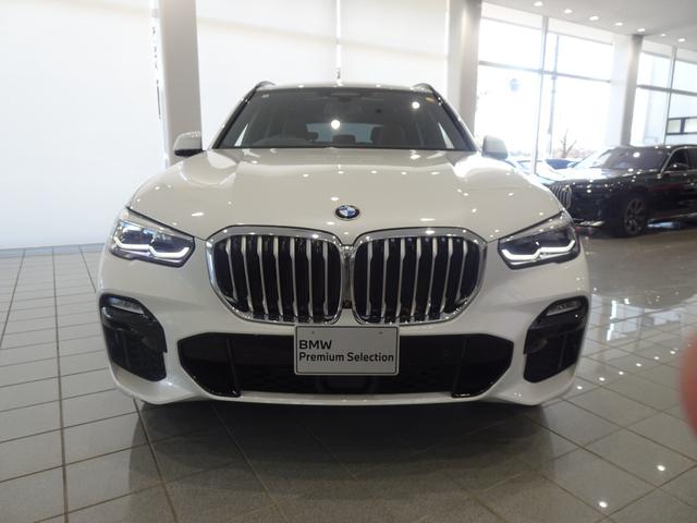 Ｘ５ ｘＤｒｉｖｅ　３５ｄ　Ｍスポーツ　２０インチＭライトアロイホイール　コーヒーヴァーネスカレザー　パノラマガラスサンルーフ　ヘッドアップディスプレイ　アクティブクルーズコントロール　フロントリヤシートヒーティング　ＴＶファンクション（35枚目）