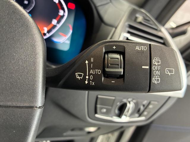 Ｘ３ Ｍ４０ｉ　雹害車両、全国２年保証、ガラスサンルーフ、レザーシート、フルセグＴＶチューナー、ＬＥＤヘッドライト、２０インチアルミホイール、ＡＣＣ（17枚目）