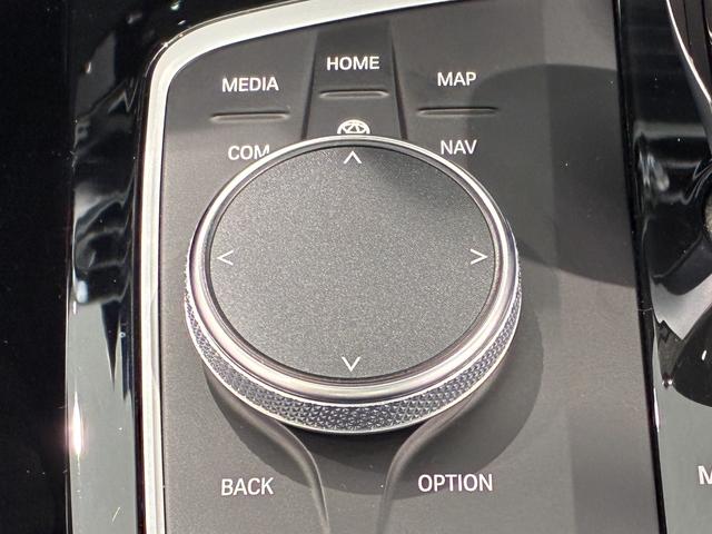 Ｘ３ Ｍ４０ｉ　雹害車両、全国２年保証、ガラスサンルーフ、レザーシート、フルセグＴＶチューナー、ＬＥＤヘッドライト、２０インチアルミホイール、ＡＣＣ（18枚目）