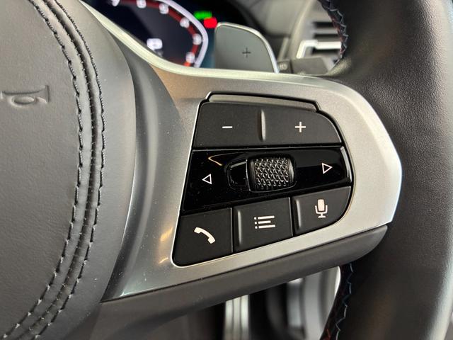 Ｘ３ Ｍ４０ｉ　全国２年保証、レザーシート、フルセグＴＶチューナー、ＬＥＤヘッドライト、２０インチアルミホイール、ＡＣＣ（12枚目）