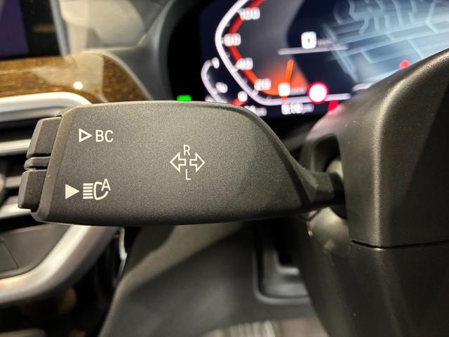 Ｘ３ Ｍ４０ｉ　全国２年保証、レザーシート、フルセグＴＶチューナー、ＬＥＤヘッドライト、２０インチアルミホイール、ＡＣＣ（16枚目）