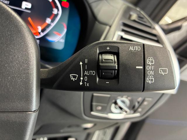 Ｘ３ Ｍ４０ｉ　全国２年保証、レザーシート、フルセグＴＶチューナー、ＬＥＤヘッドライト、２０インチアルミホイール、ＡＣＣ（17枚目）