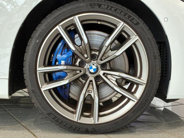 ４シリーズ Ｍ４４０ｉ　ｘＤｒｉｖｅクーペ　全国２年保証、レザーシート、フルセグＴＶチューナー、ＬＥＤヘッドライト、１９インチアルミホイール、ＡＣＣ（6枚目）