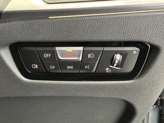 ３シリーズ ３１８ｉ　Ｍスポーツ　エディションシャドー　全国２年保証、ハーフレザーシート、パワーリアゲート、ＬＥＤヘッドライト、１９インチアルミホイール、ＡＣＣ（15枚目）